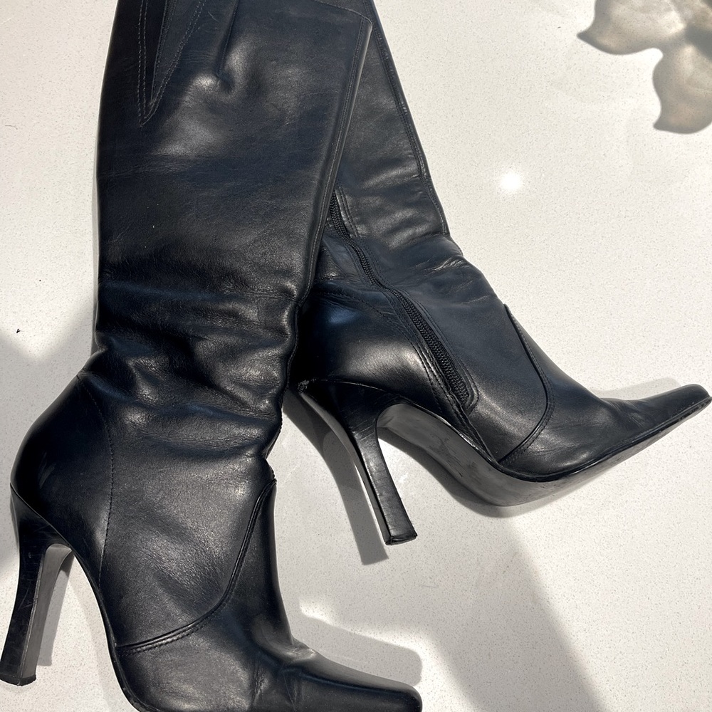 Black leather zip up boots size 7
